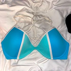 Cute blue bikini top- looks like triangl brand